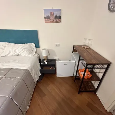 Guest house Atenea Centro 4*